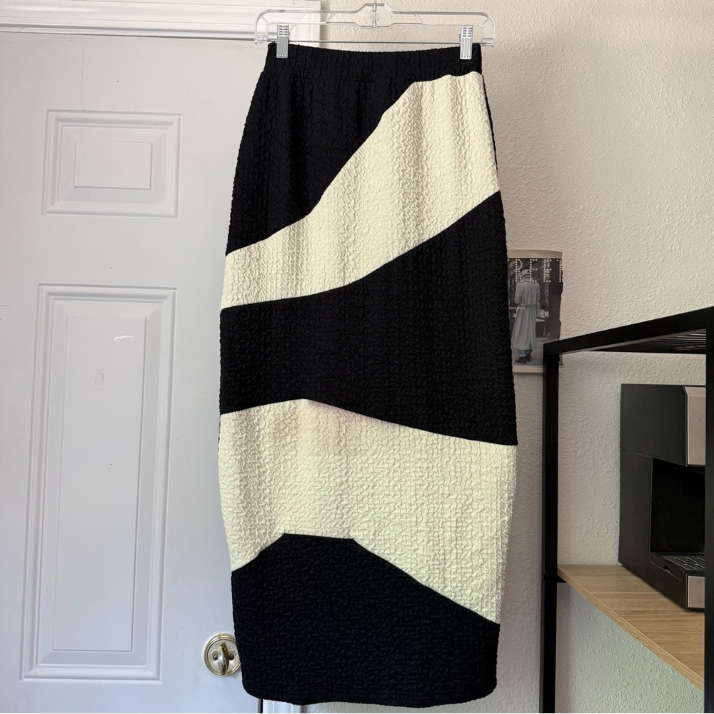 RITA ROW black cream crinkle popcorn textured pencil stretchy midi maxi skirt
